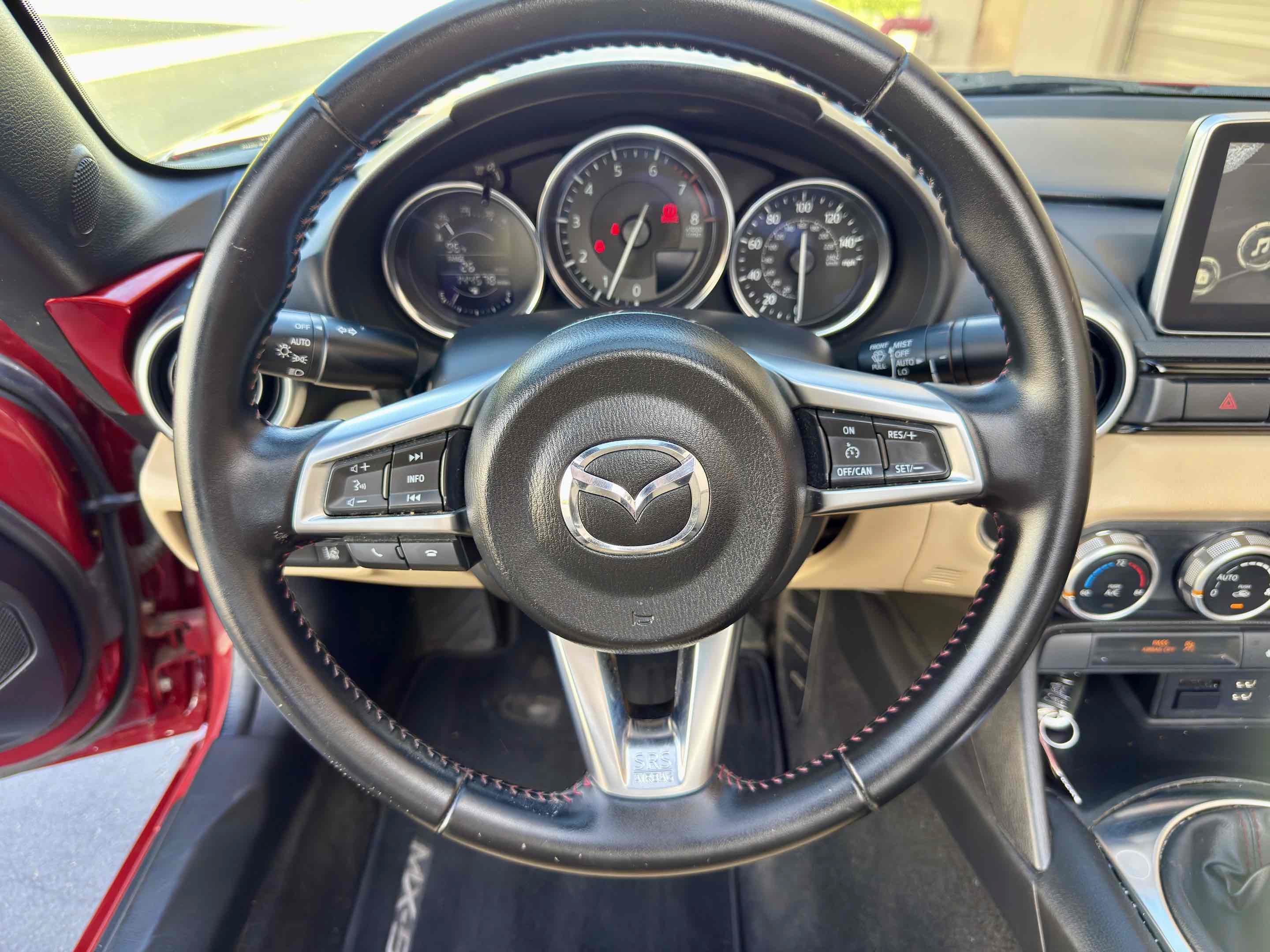 Used 2016 MAZDA MX-5 Miata Grand Touring RWD image 44