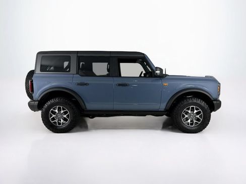 Used 2025 Ford Bronco Badlands AWD/4WD image 6