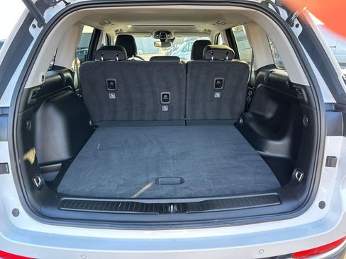 Certified 2023 Jeep Grand Cherokee Laredo w/ Luxury Tech Group I image 27