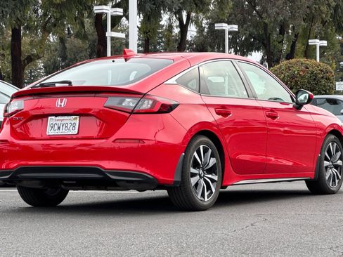 Used 2022 Honda Civic EX-L image 5