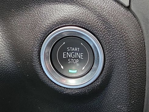 Used 2025 GMC Sierra 1500 Pro w/ Trailering Package image 20