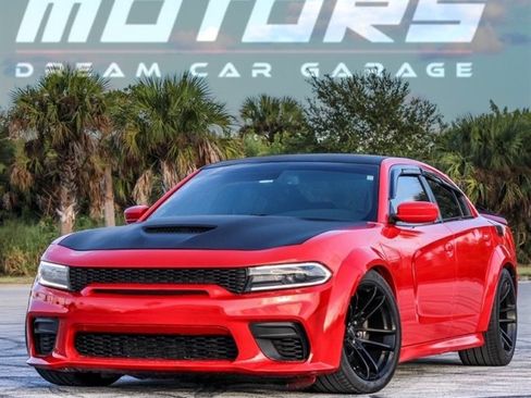 Used 2019 Dodge Charger Scat Pack image 1