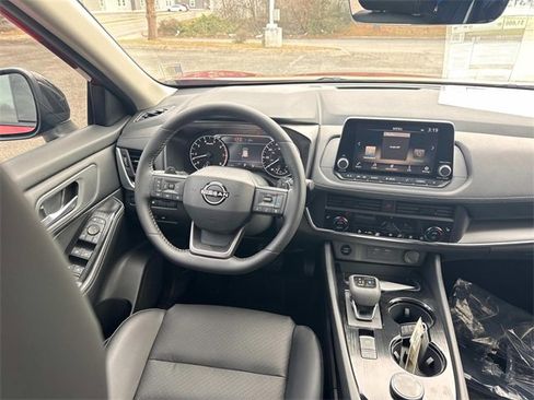 New 2026 Nissan Rogue SV image 18