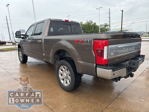 Used 2017 Ford F250 King Ranch w/ King Ranch Ultimate Package AWD/4WD image 5
