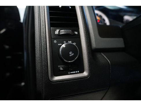 Used 2015 RAM 1500 Express w/ Black Ram 1500 Express Group RWD image 17