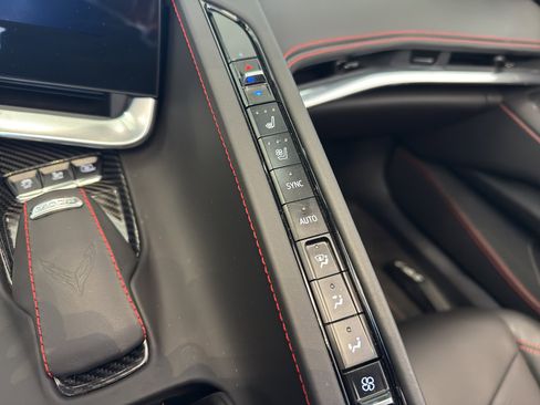 Used 2020 Chevrolet Corvette Stingray Premium Cpe w/ 3LT Preferred Equipment Group image 16