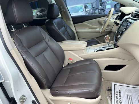 Used 2015 Nissan Murano SV w/ Premium Package FWD image 13