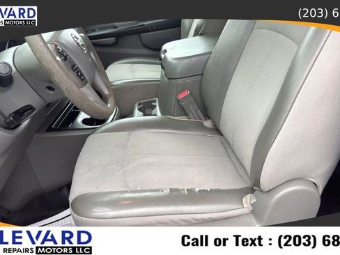 Used 2014 Nissan NV 2500 SV w/ V8 Appearance Package RWD image 25