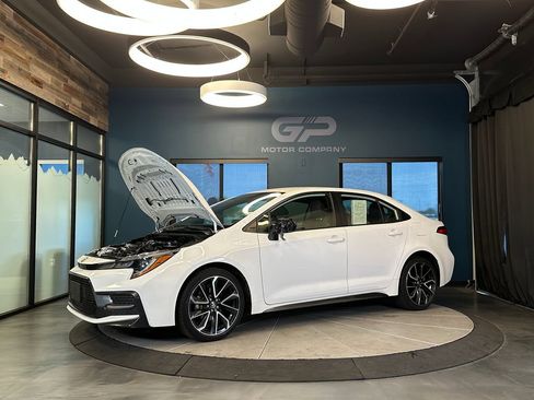 Used 2020 Toyota Corolla SE FWD image 24