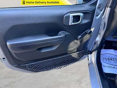 Used 2020 Jeep Gladiator Sport w/ Trailer Tow Package