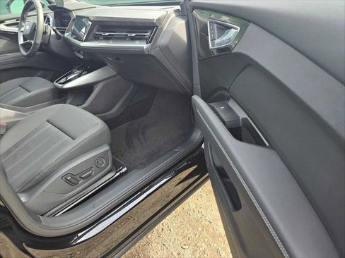 New 2026 Audi Q4 e-tron Premium Plus image 11