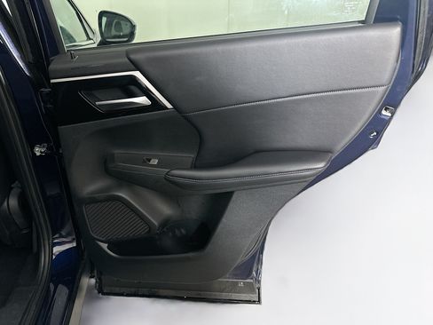 Used 2024 Mitsubishi Outlander SE FWD image 29