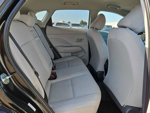 Used 2024 Hyundai Kona SEL AWD/4WD image 17