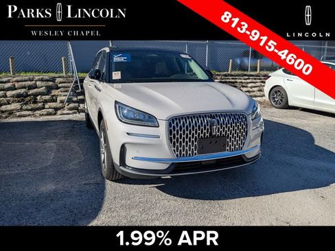 Certified 2024 Lincoln Corsair AWD w/ Equipment Group 101A image 4