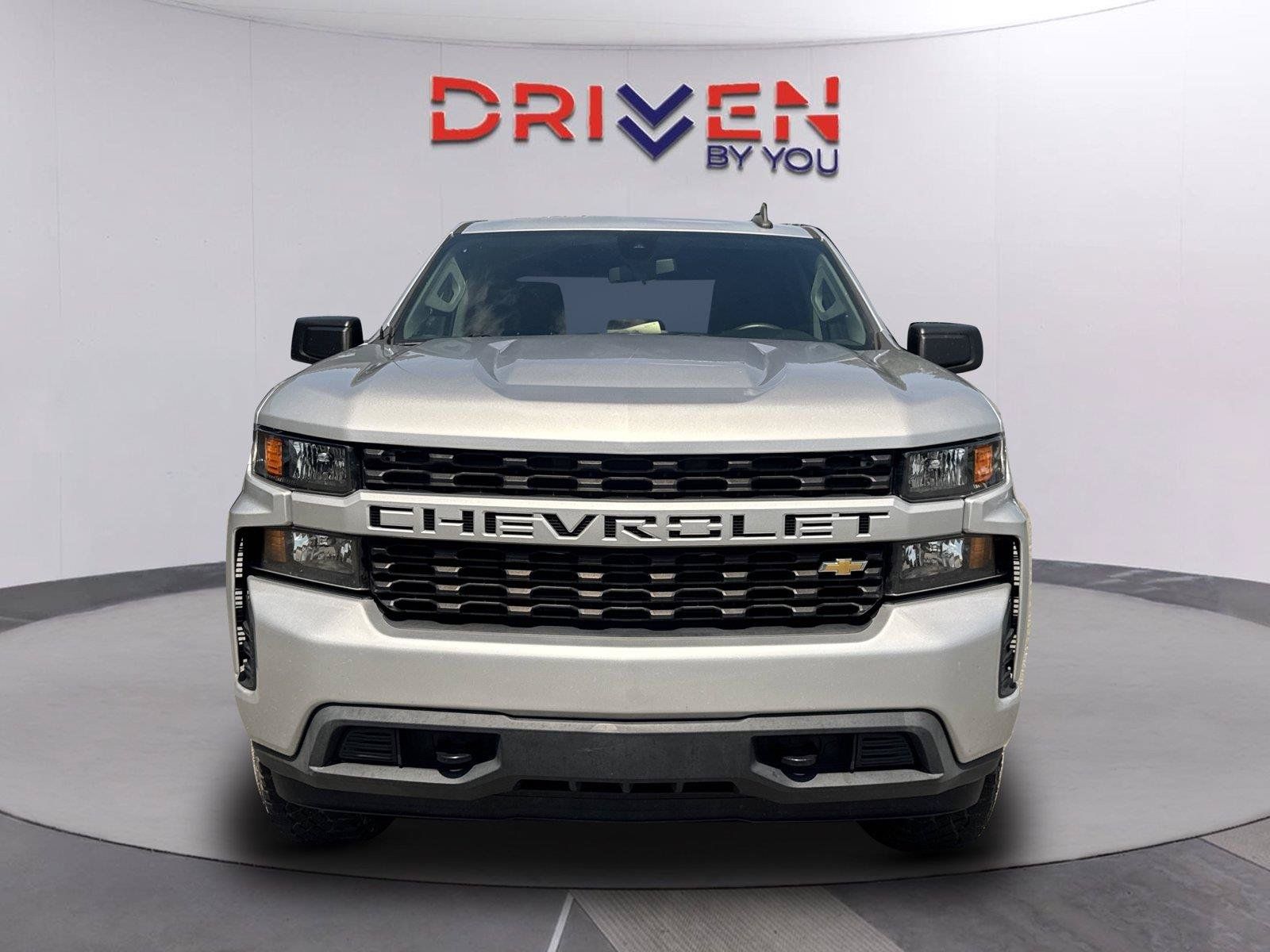 Used 2022 Chevrolet Silverado 1500 Custom w/ Safety Confidence Package AWD/4WD image 9