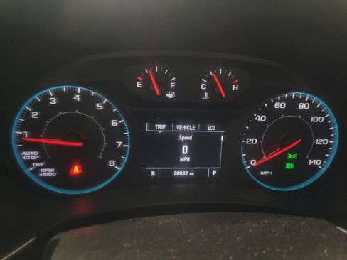 Used 2021 Chevrolet Equinox LS FWD image 23