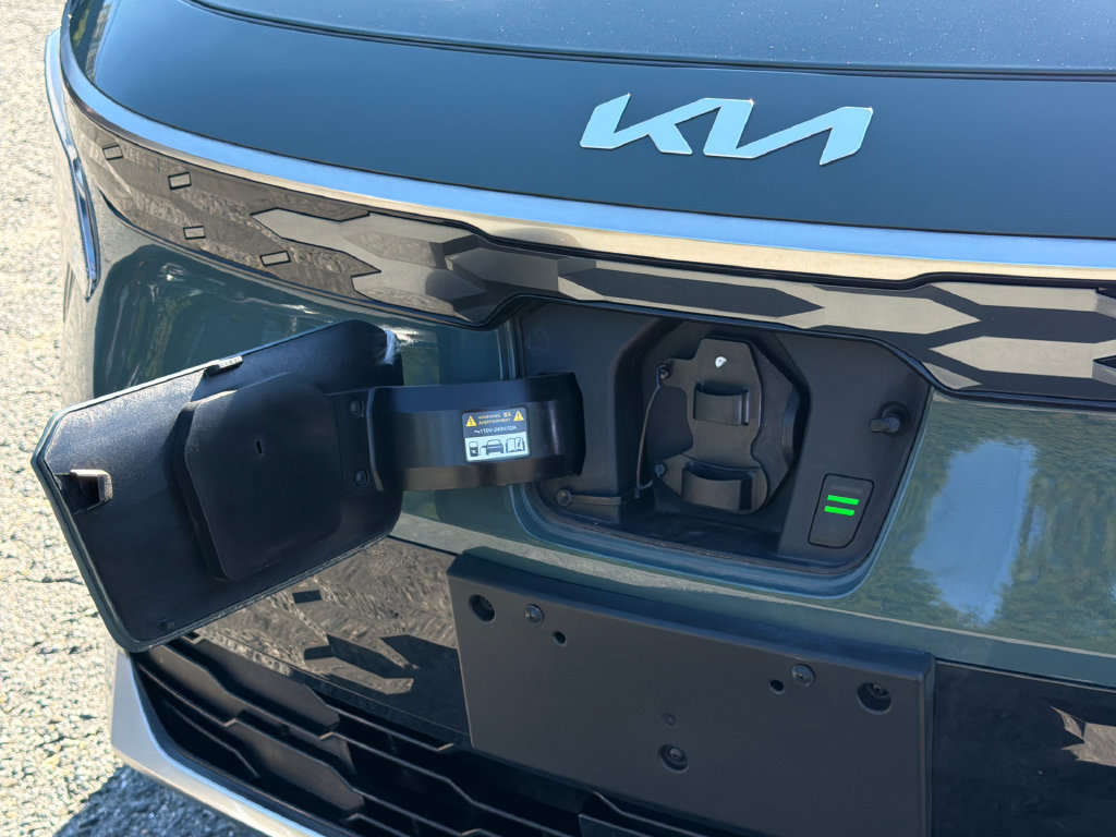 Used 2023 Kia Niro Wind FWD image 12