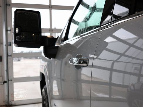 New 2026 GMC Sierra 3500 Denali w/ Denali Reserve Package image 10