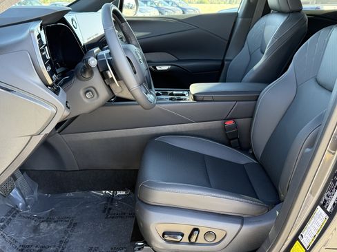 New 2026 Lexus RX 350 FWD image 18