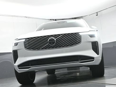 Certified 2026 Volvo XC90 B6 Ultra AWD/4WD image 35
