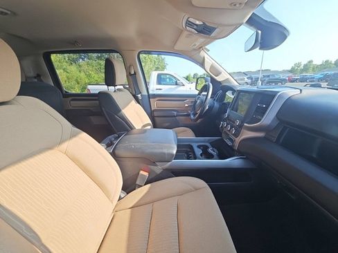 Used 2021 RAM 1500 Big Horn AWD/4WD image 4