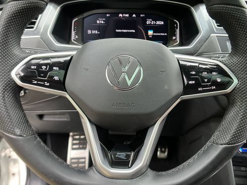 Used 2024 Volkswagen Tiguan SEL R-Line AWD/4WD image 14