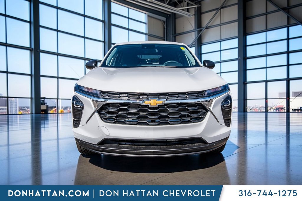 New 2026 Chevrolet Trax LS FWD image 25