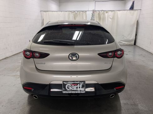 Used 2025 MAZDA MAZDA3 s Sport FWD image 8