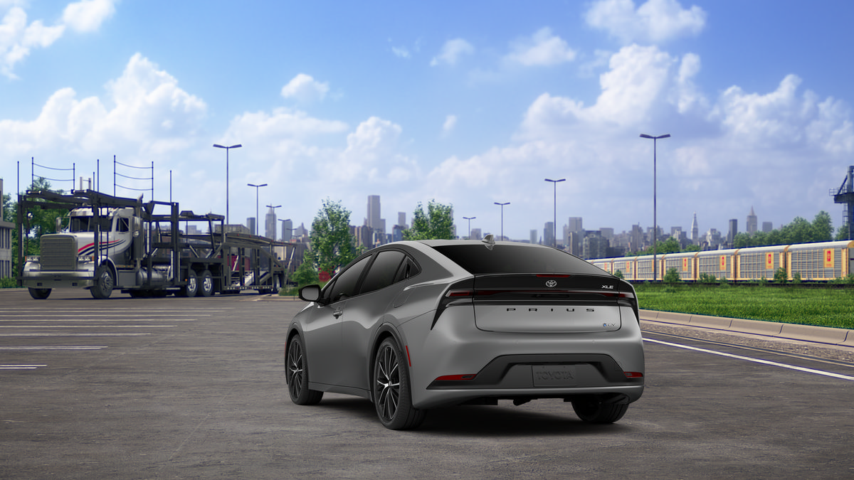 New 2027 Toyota Prius XLE FWD image 12
