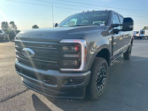 New 2026 Ford F250 Platinum image 37