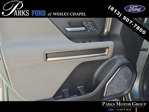 Used 2024 GMC Hummer EV 3X w/ Extreme Off-Road Package AWD/4WD image 15