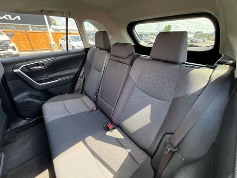 Used 2019 Toyota RAV4 XLE w/ Convenience Package AWD/4WD image 20
