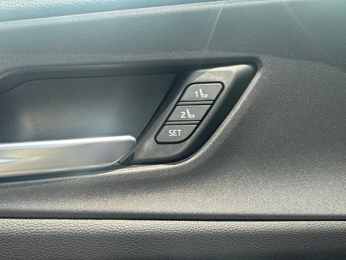 Used 2024 Toyota Prius Prime Premium w/ Advanced Technology Package FWD image 18