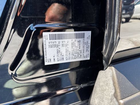 Used 2025 Nissan Rogue SV FWD image 31