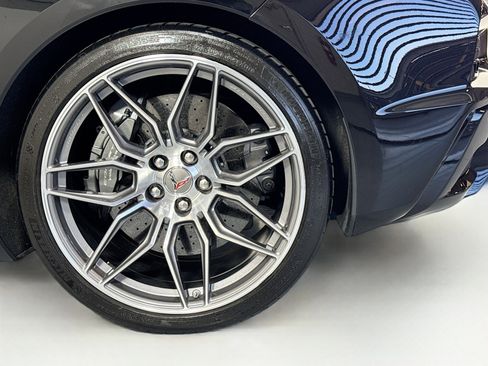 Used 2023 Chevrolet Corvette Z06 image 23