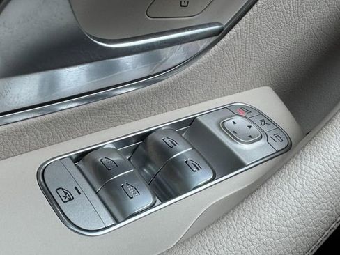 Used 2023 Mercedes-Benz GLE 450 4MATIC image 23