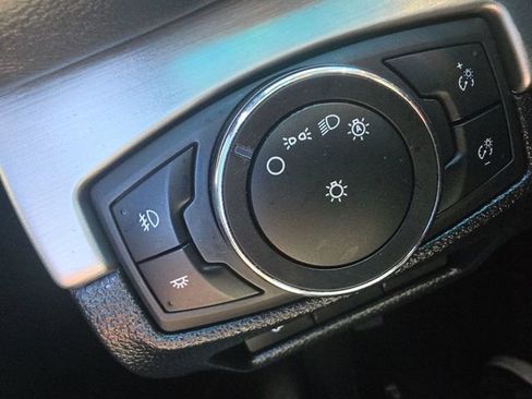 Used 2016 Ford Explorer Platinum AWD/4WD image 17