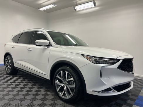 Used 2023 Acura MDX SH-AWD w/ Technology Package image 1