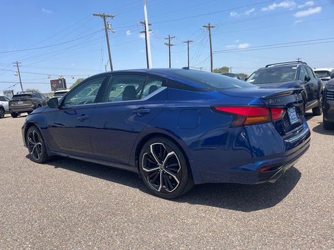 Certified 2023 Nissan Altima 2.5 SR FWD image 5