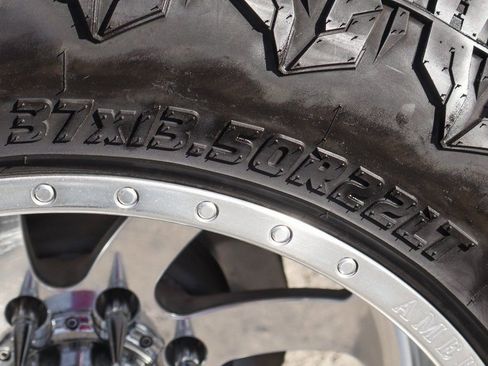 Used 2024 GMC Sierra 2500 Denali Ultimate image 49