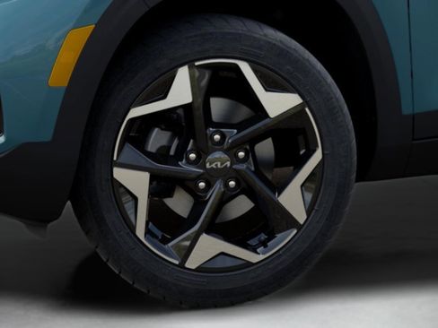 New 2026 Kia Seltos EX FWD image 10