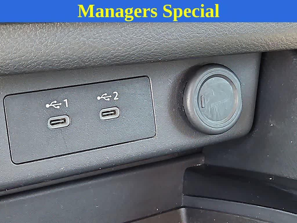 Used 2025 Nissan Rogue SV AWD/4WD image 24