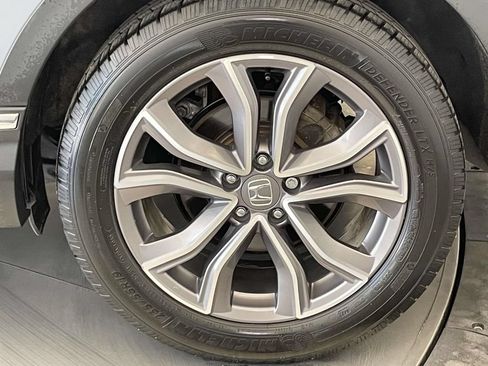Used 2021 Honda CR-V Touring image 12