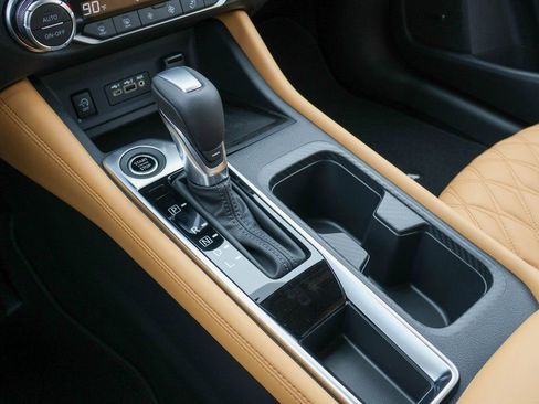 New 2025 Nissan Sentra SV w/ SV Premium Package image 14