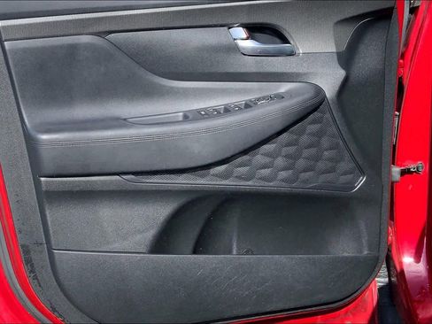 Used 2019 Hyundai Santa Fe SE image 21