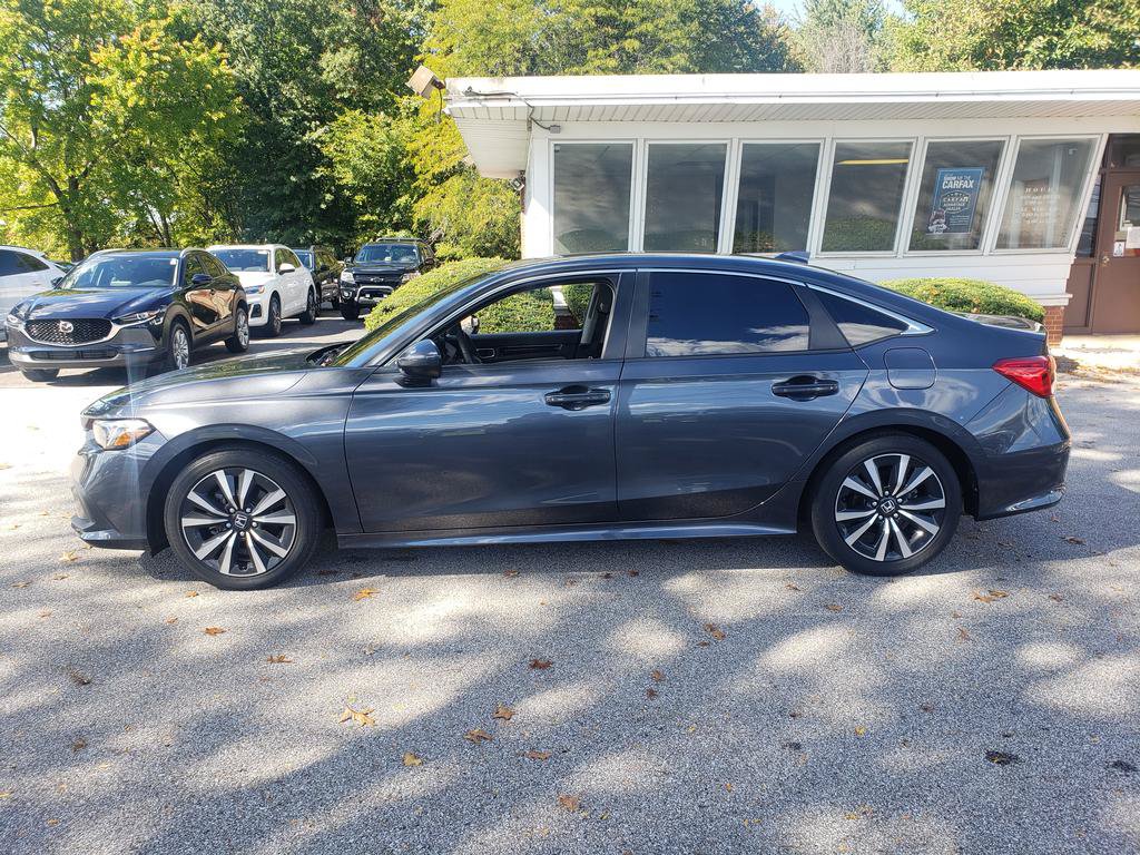 Used 2023 Honda Civic EX image 2