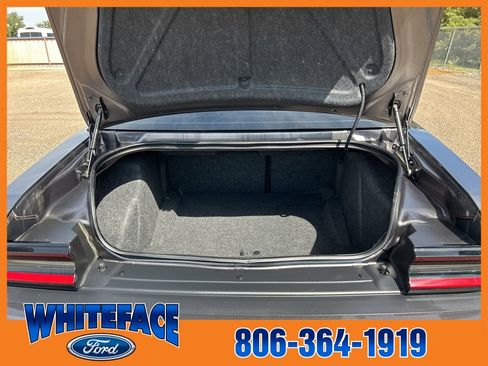 Used 2022 Dodge Challenger SXT w/ Plus Package image 37