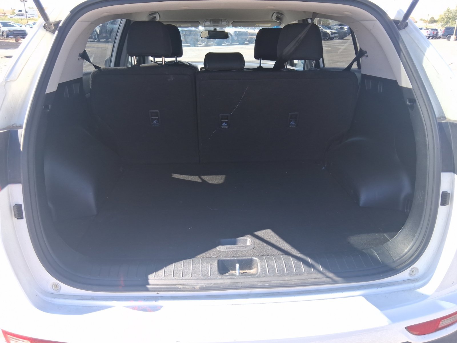 Used 2019 Kia Sportage LX FWD image 9