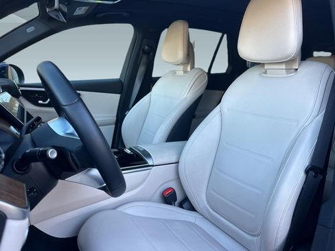 Certified 2024 Mercedes-Benz GLC 300 4MATIC image 5