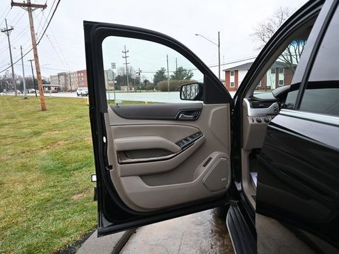 Used 2019 GMC Yukon SLT w/ Open Road Package image 28